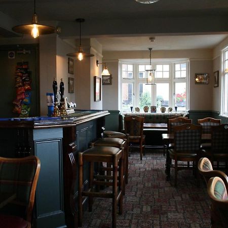 The Rifle Volunteer Bed & Breakfast Ware Eksteriør bilde